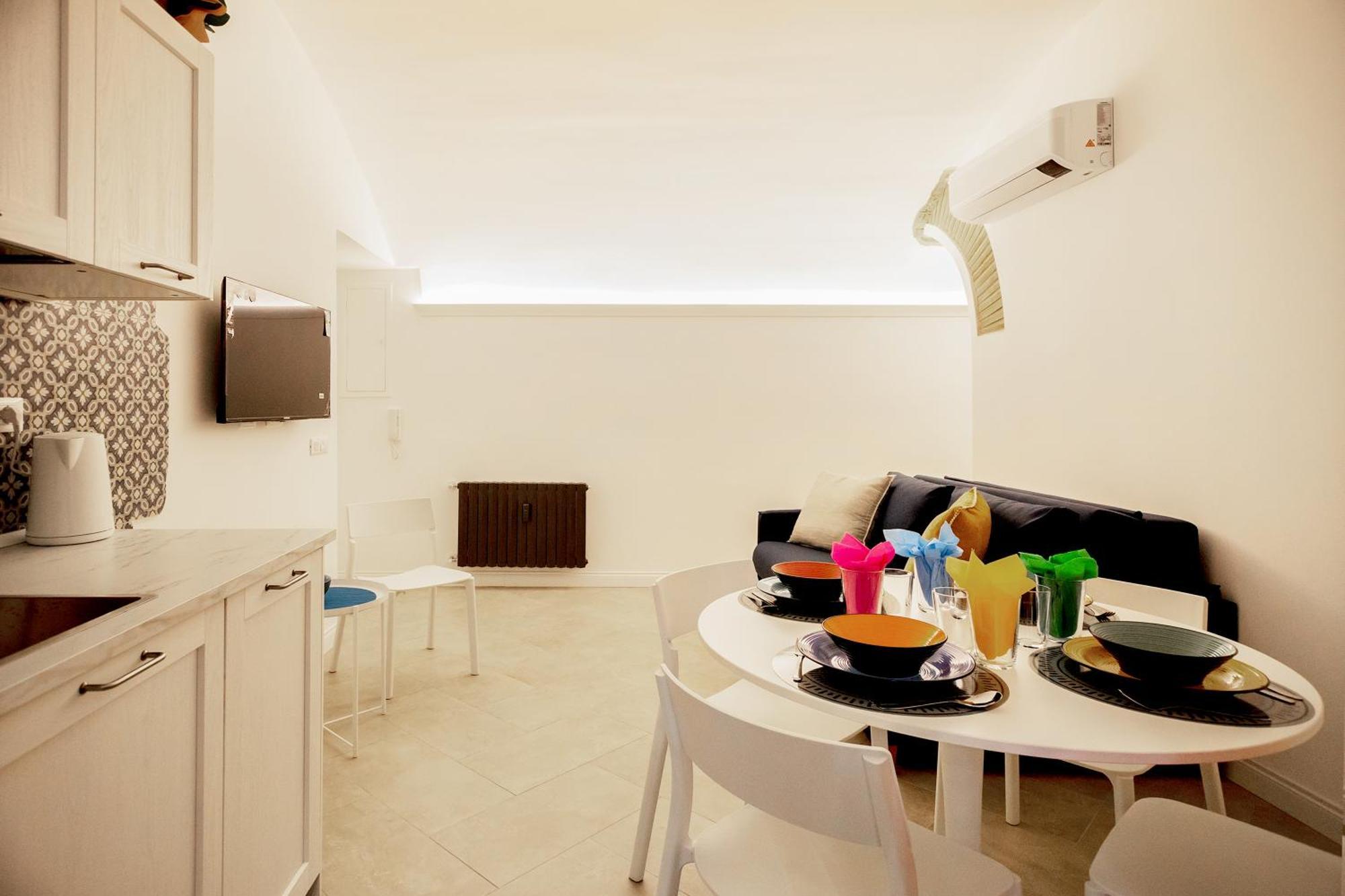 Live Roma - Chez Le Roi Luxury Apartment Екстериор снимка