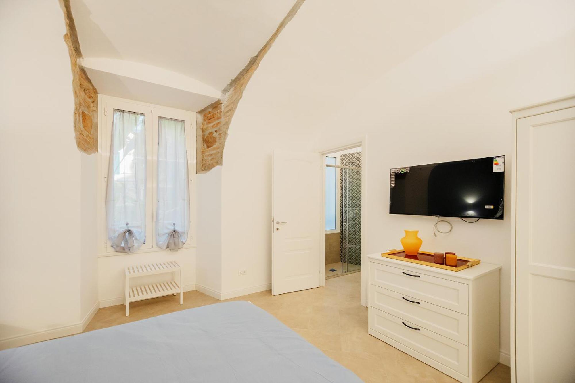 Live Roma - Chez Le Roi Luxury Apartment Екстериор снимка