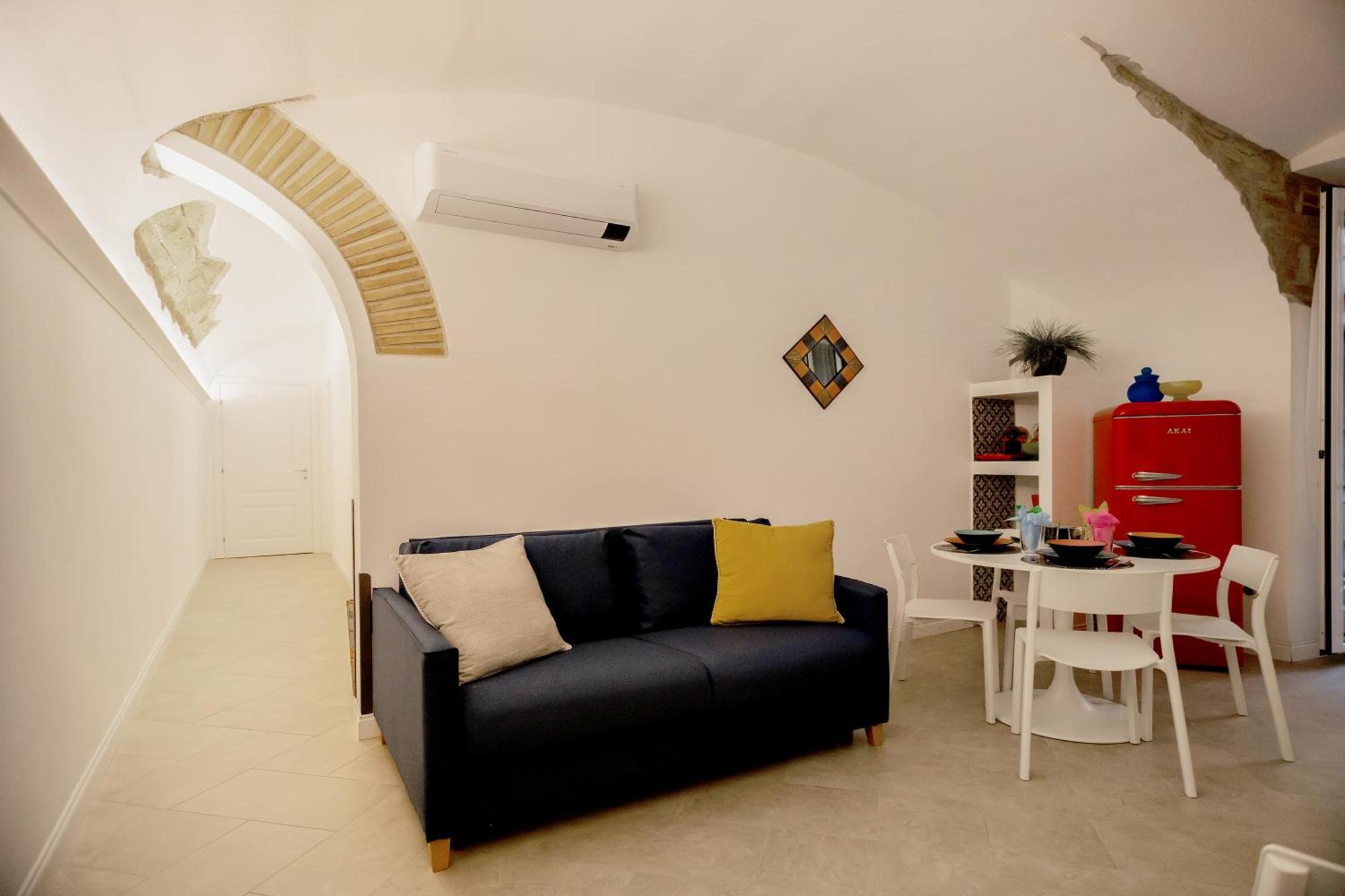 Live Roma - Chez Le Roi Luxury Apartment Екстериор снимка